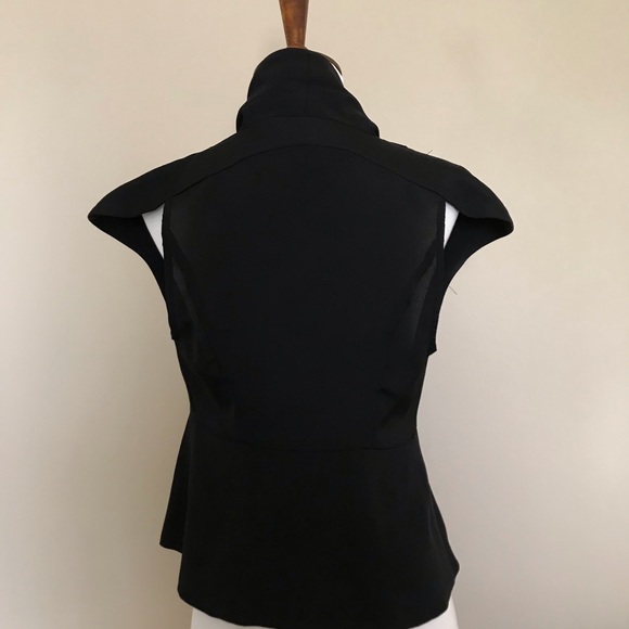 BCBG BCBGeneration Short Sleeved Vest - Picture 4 of 5